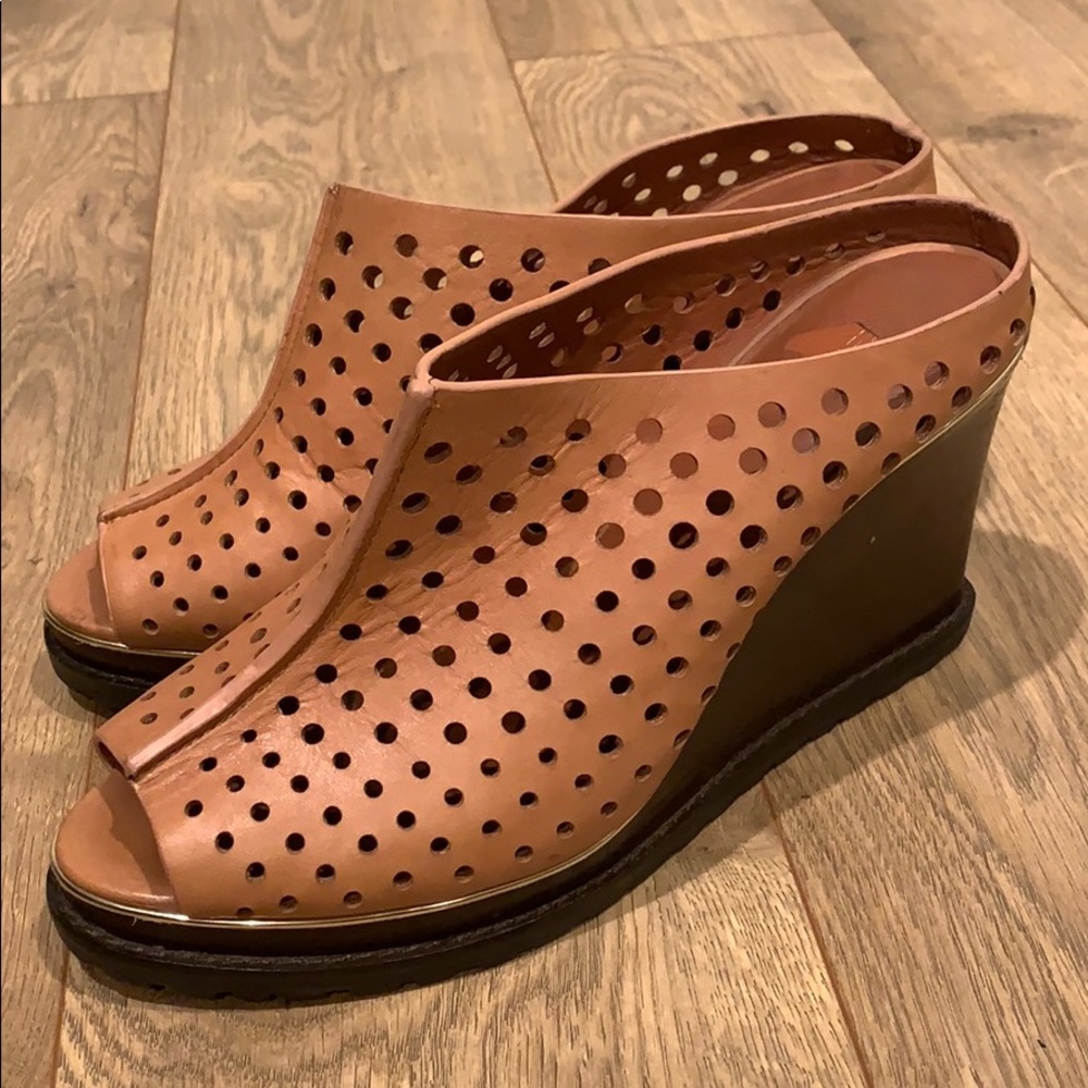 Rebecca Minkoff wedges size 8